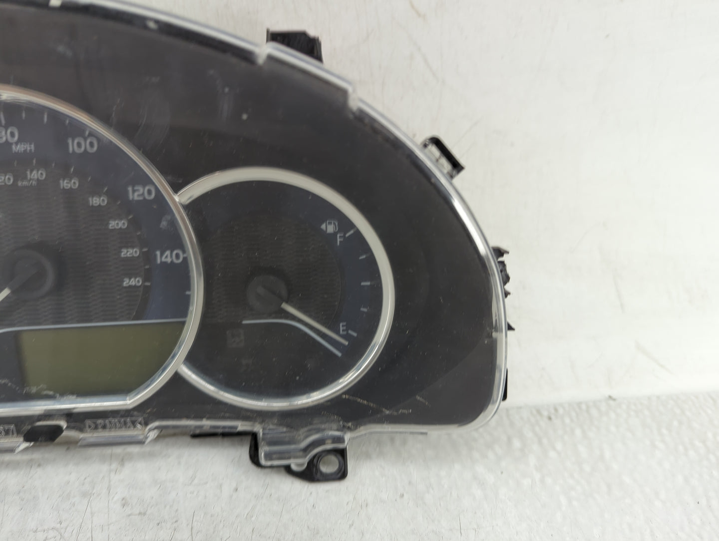 2014-2016 Toyota Corolla Instrument Cluster Speedometer Gauges P/N:83800-0ZX10-00 Fits Fits 2014 2015 2016 OEM Used Auto Par