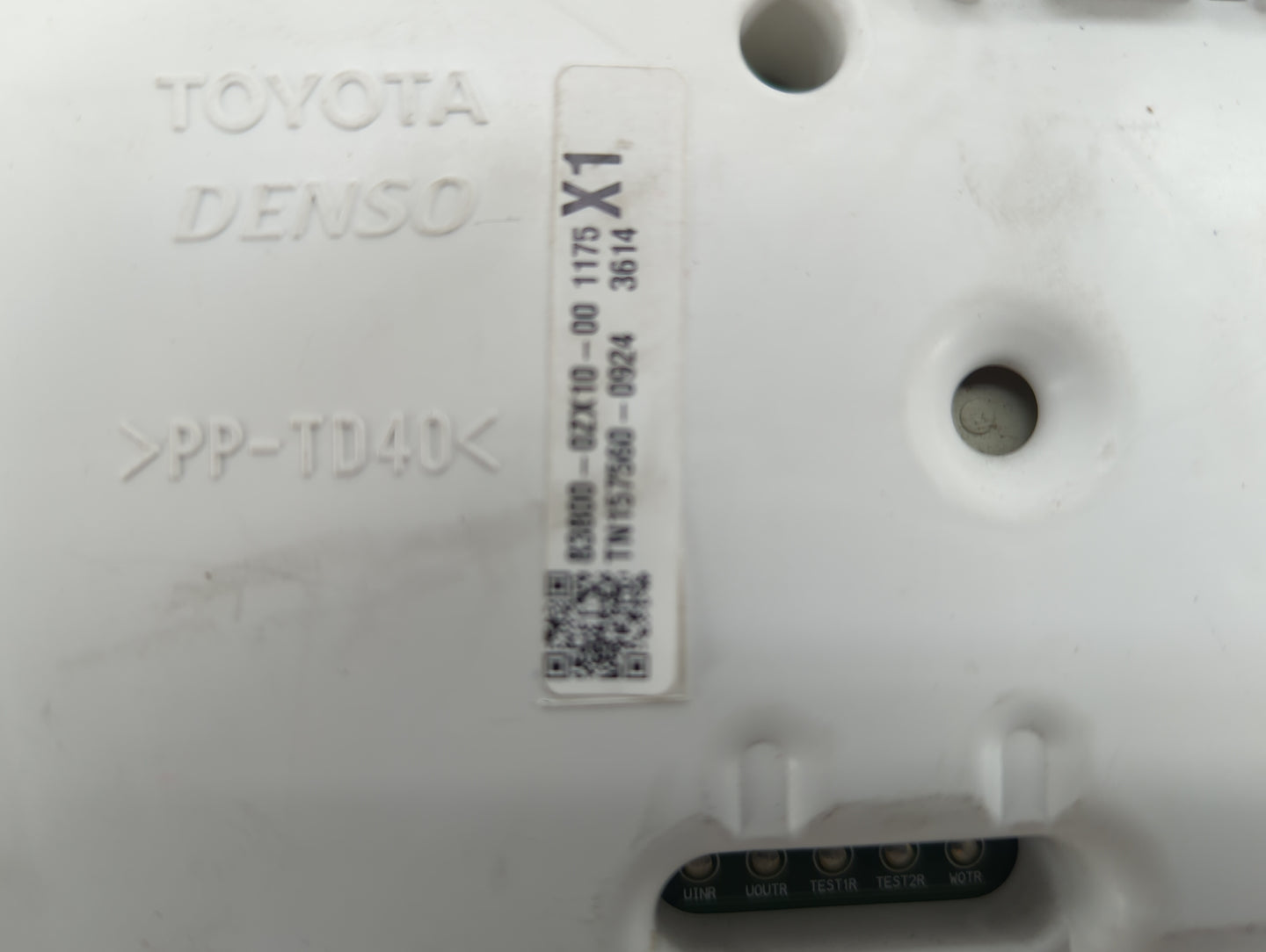 2014-2016 Toyota Corolla Instrument Cluster Speedometer Gauges P/N:83800-0ZX10-00 Fits Fits 2014 2015 2016 OEM Used Auto Par