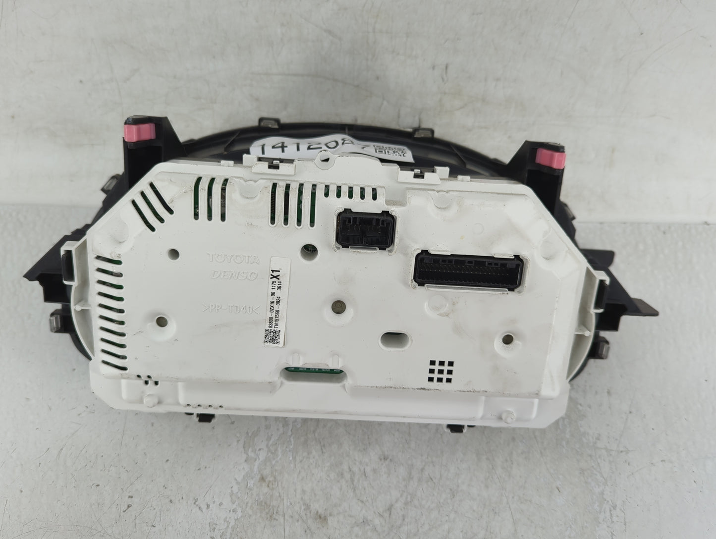 2014-2016 Toyota Corolla Instrument Cluster Speedometer Gauges P/N:83800-0ZX10-00 Fits Fits 2014 2015 2016 OEM Used Auto Par