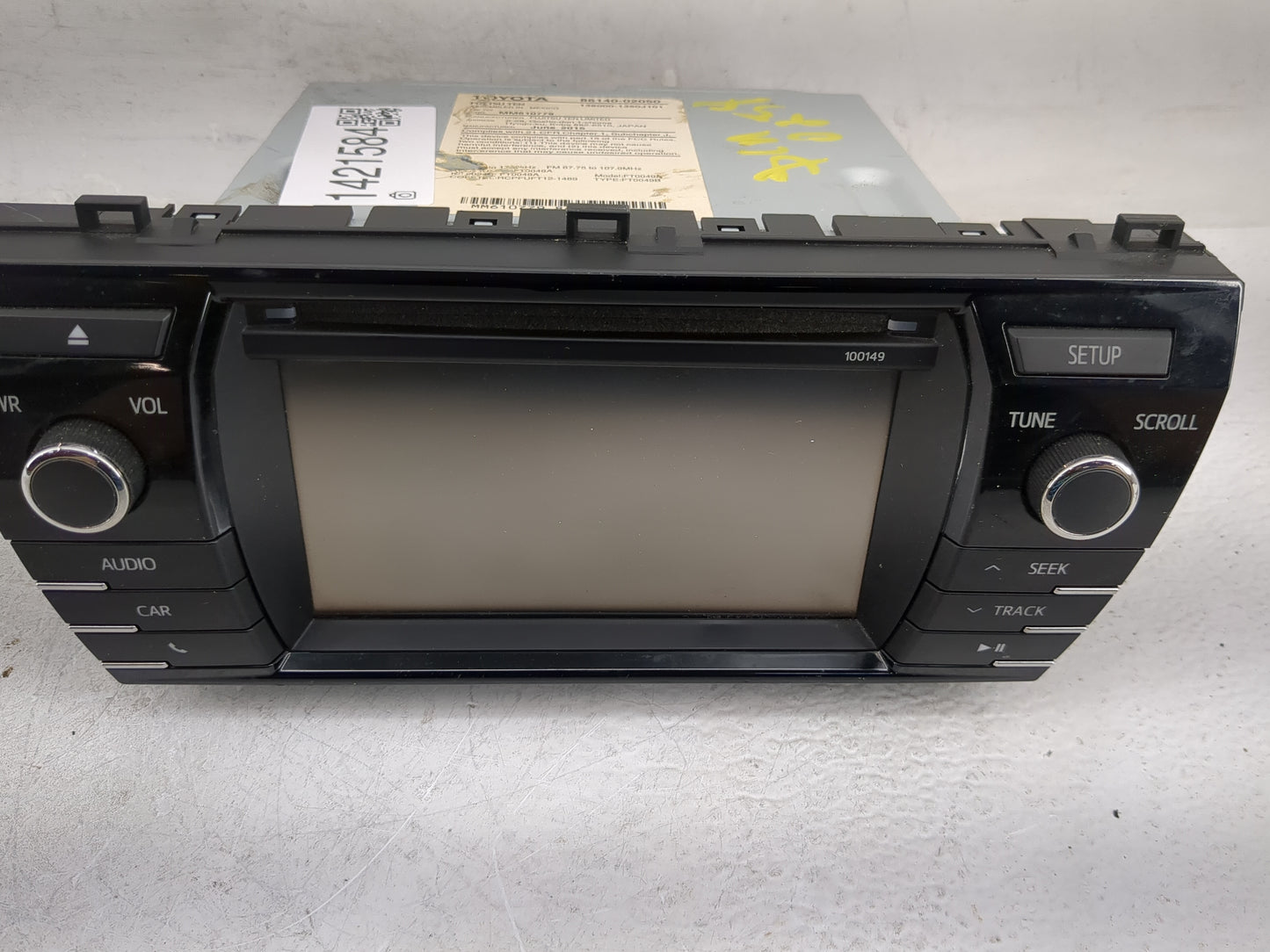 2014-2016 Toyota Corolla Radio AM FM Cd Player Receiver Replacement P/N:86140-02050 Fits Fits 2014 2015 2016 OEM Used Auto P