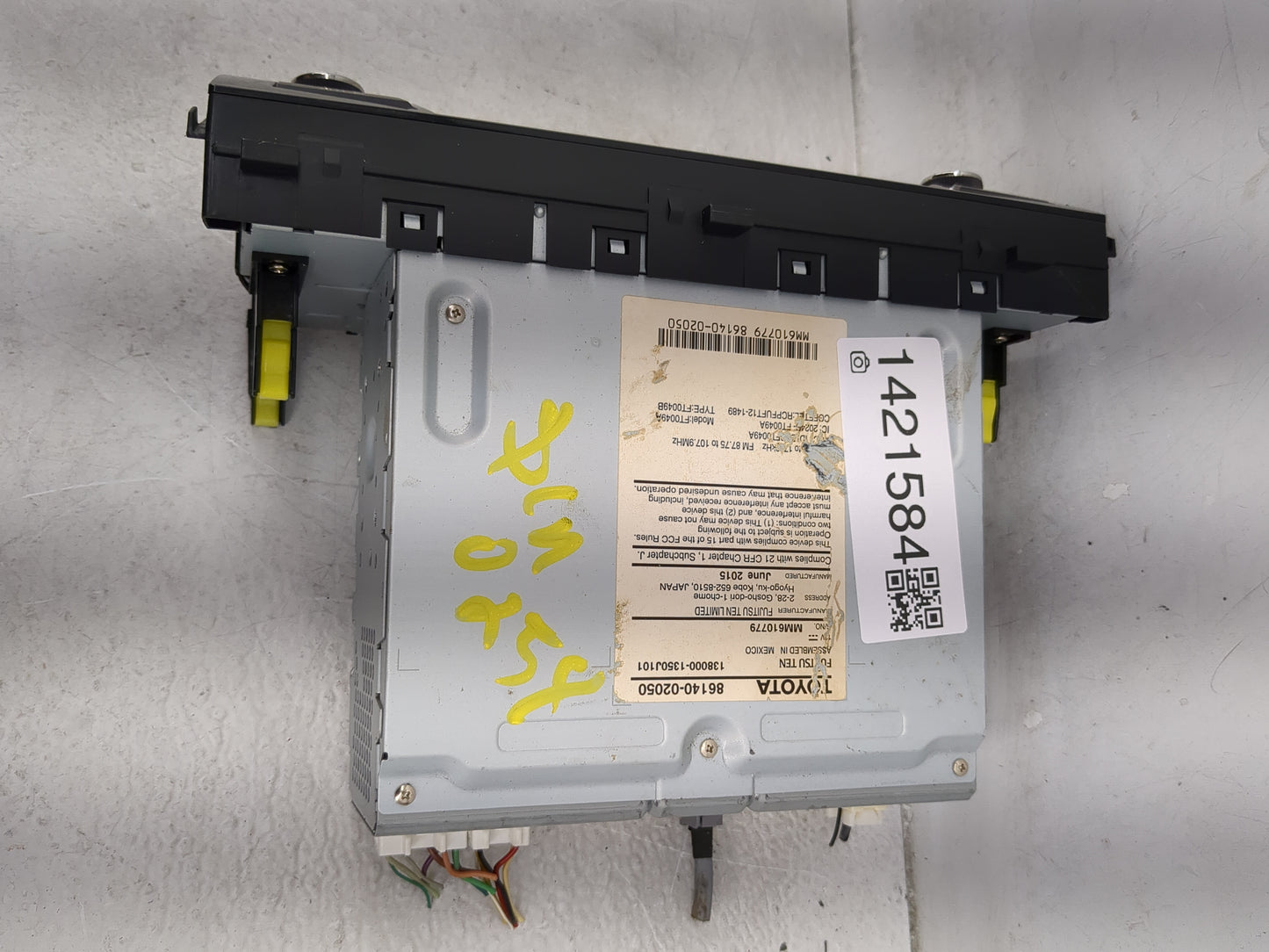 2014-2016 Toyota Corolla Radio AM FM Cd Player Receiver Replacement P/N:86140-02050 Fits Fits 2014 2015 2016 OEM Used Auto P