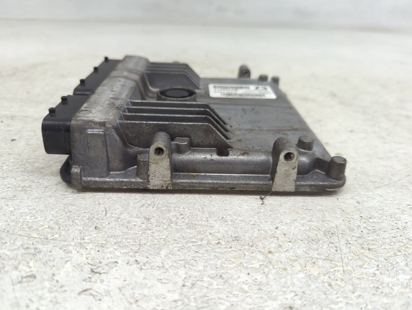 2015-2016 Toyota Corolla PCM Engine Control Computer ECU ECM PCU OEM P/N:89661-0Z630 Fits Fits 2015 2016 OEM Used Auto Parts