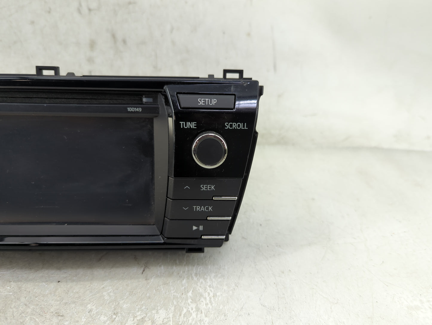 2014-2016 Toyota Corolla Radio AM FM Cd Player Receiver Replacement P/N:86140-02050 Fits Fits 2014 2015 2016 OEM Used Auto P