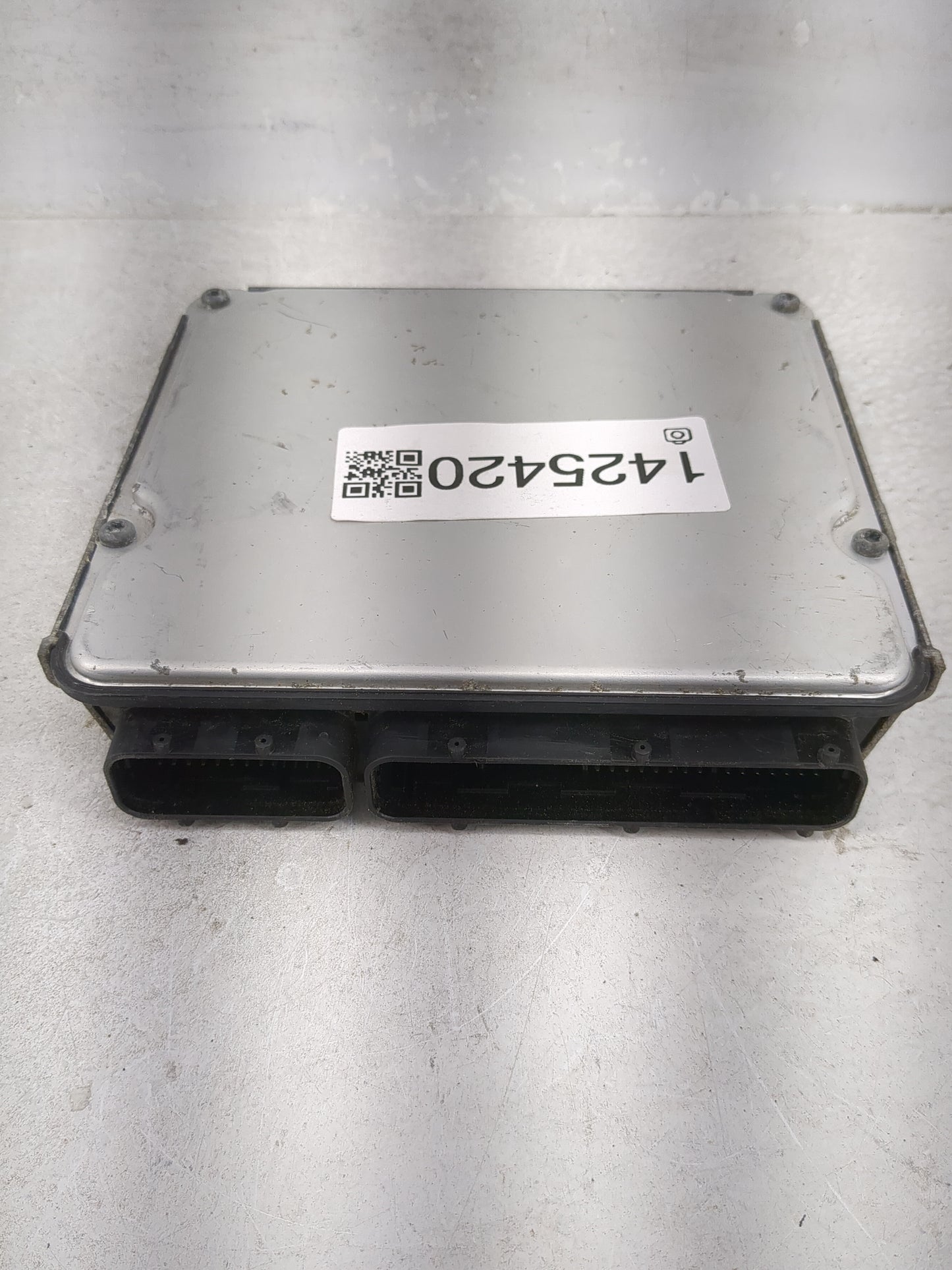 2015-2016 Toyota Corolla PCM Engine Control Computer ECU ECM PCU OEM P/N:89661-0Z630 Fits Fits 2015 2016 OEM Used Auto Parts