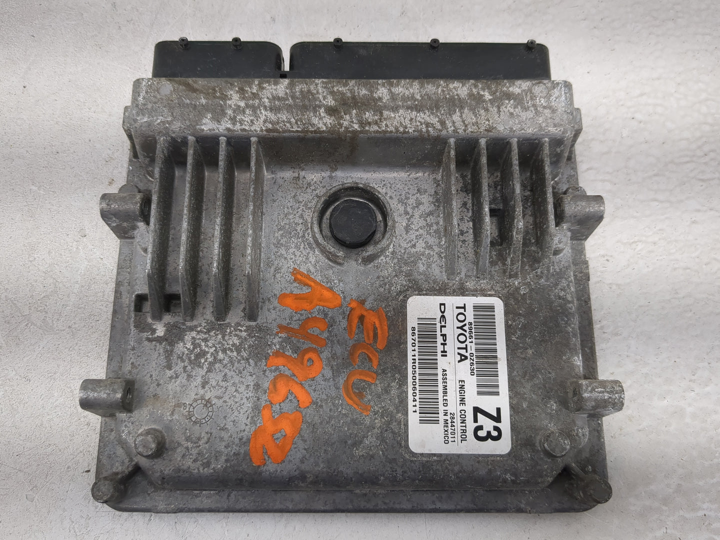 2015-2016 Toyota Corolla PCM Engine Control Computer ECU ECM PCU OEM P/N:89661-0Z630 Fits Fits 2015 2016 OEM Used Auto Parts