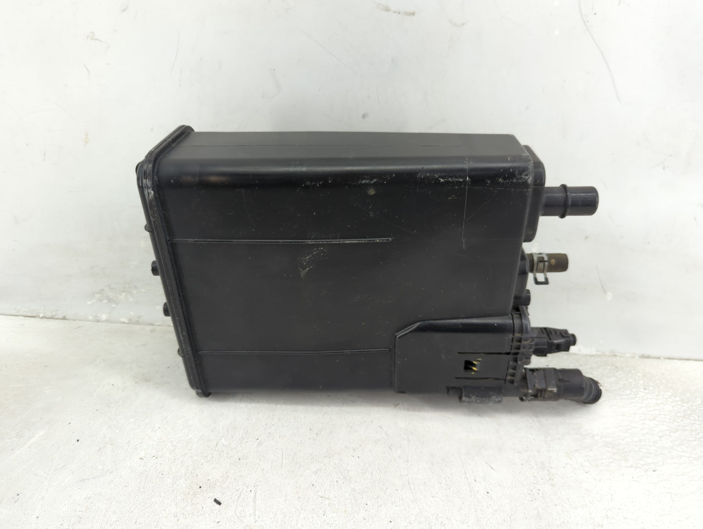 2015 Toyota Corolla Fuel Vapor Charcoal Canister 1429582 - Oemusedautoparts1.com