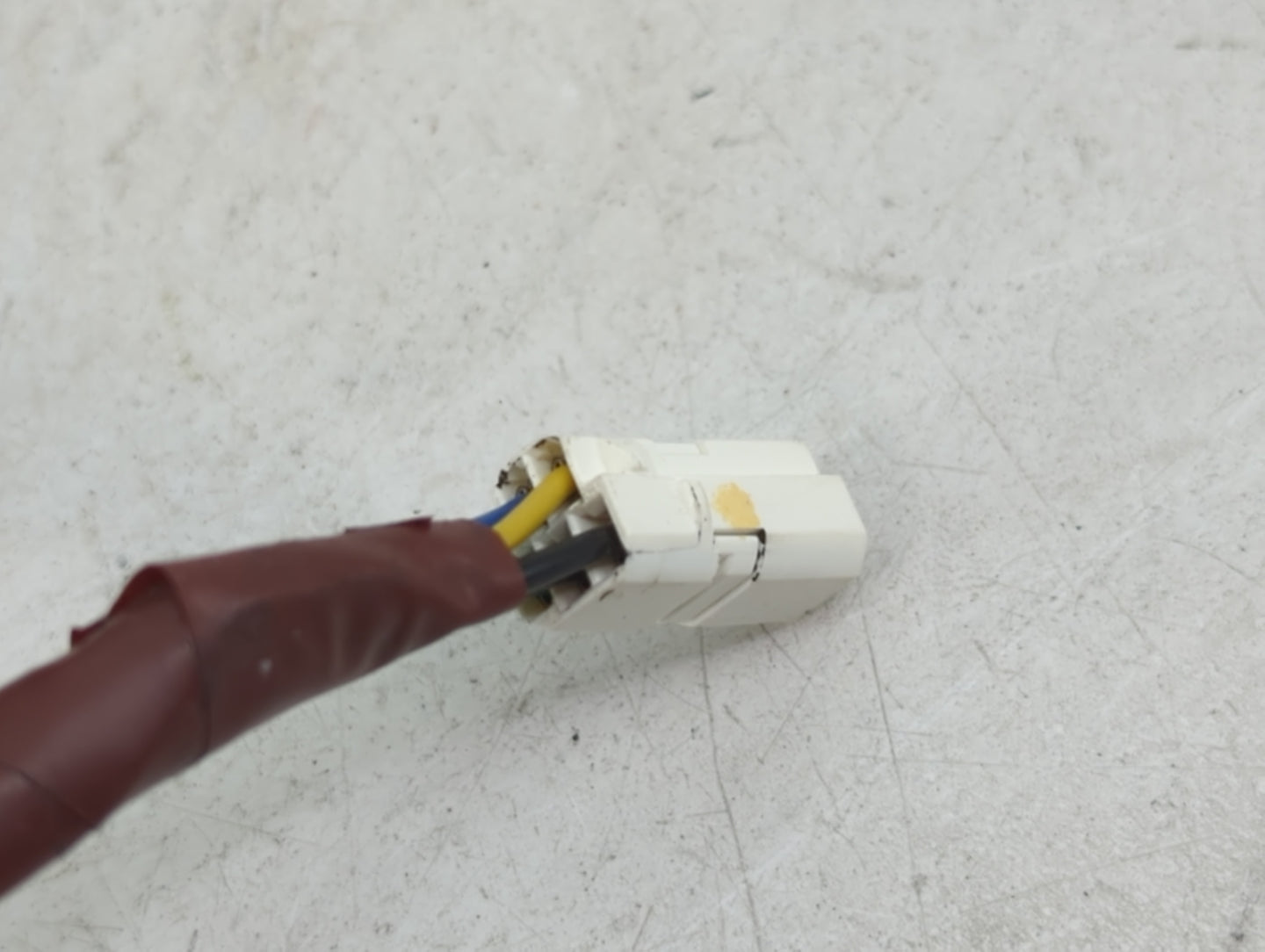 2014-2019 Toyota Corolla Driver Side View Mirror - Left Door Mirror OEM Used - Oemusedautoparts1.com