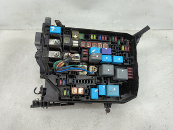 compare product 2014-2019 Toyota Corolla Fusebox Fuse Box Panel Relay Module Fits Fits 2014 2015 2016 2017 2018 2019 OEM Used Auto Parts