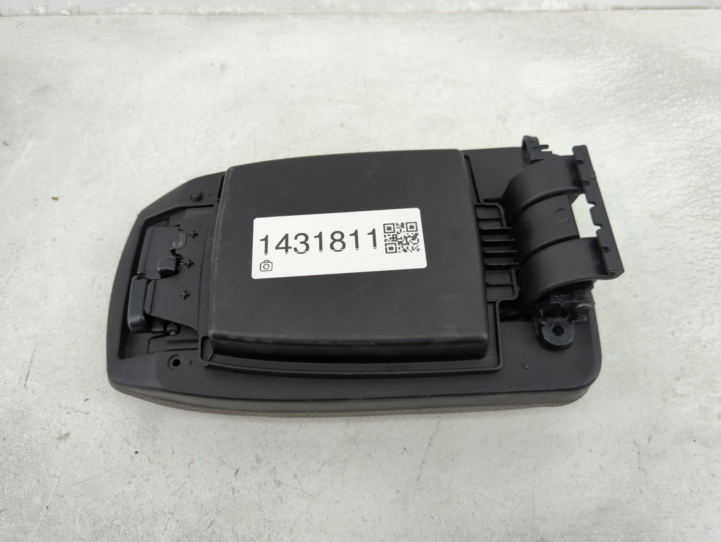 2015 Toyota Corolla Center Console Armrest Cover Lid P/N:58961-02090 Fits OEM Used Auto Parts - Oemusedautoparts1.com