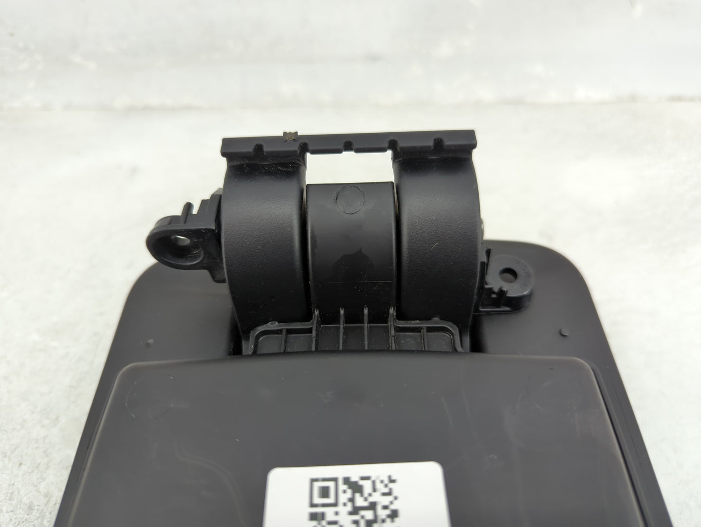 2015 Toyota Corolla Center Console Armrest Cover Lid P/N:58961-02090 Fits OEM Used Auto Parts - Oemusedautoparts1.com