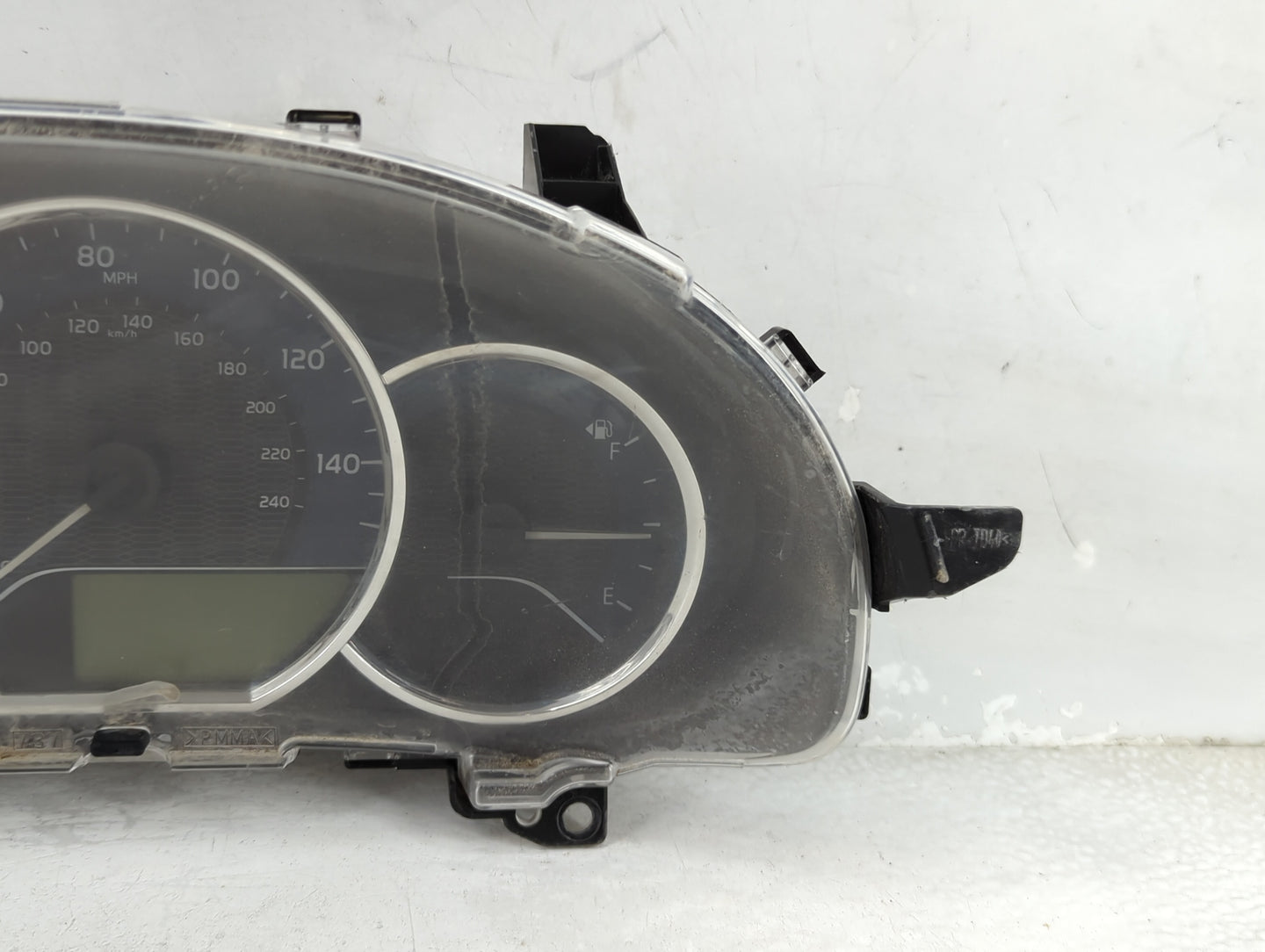 2014-2016 Toyota Corolla Instrument Cluster Speedometer Gauges P/N:83800-0ZX10-00 Fits Fits 2014 2015 2016 OEM Used Auto Par