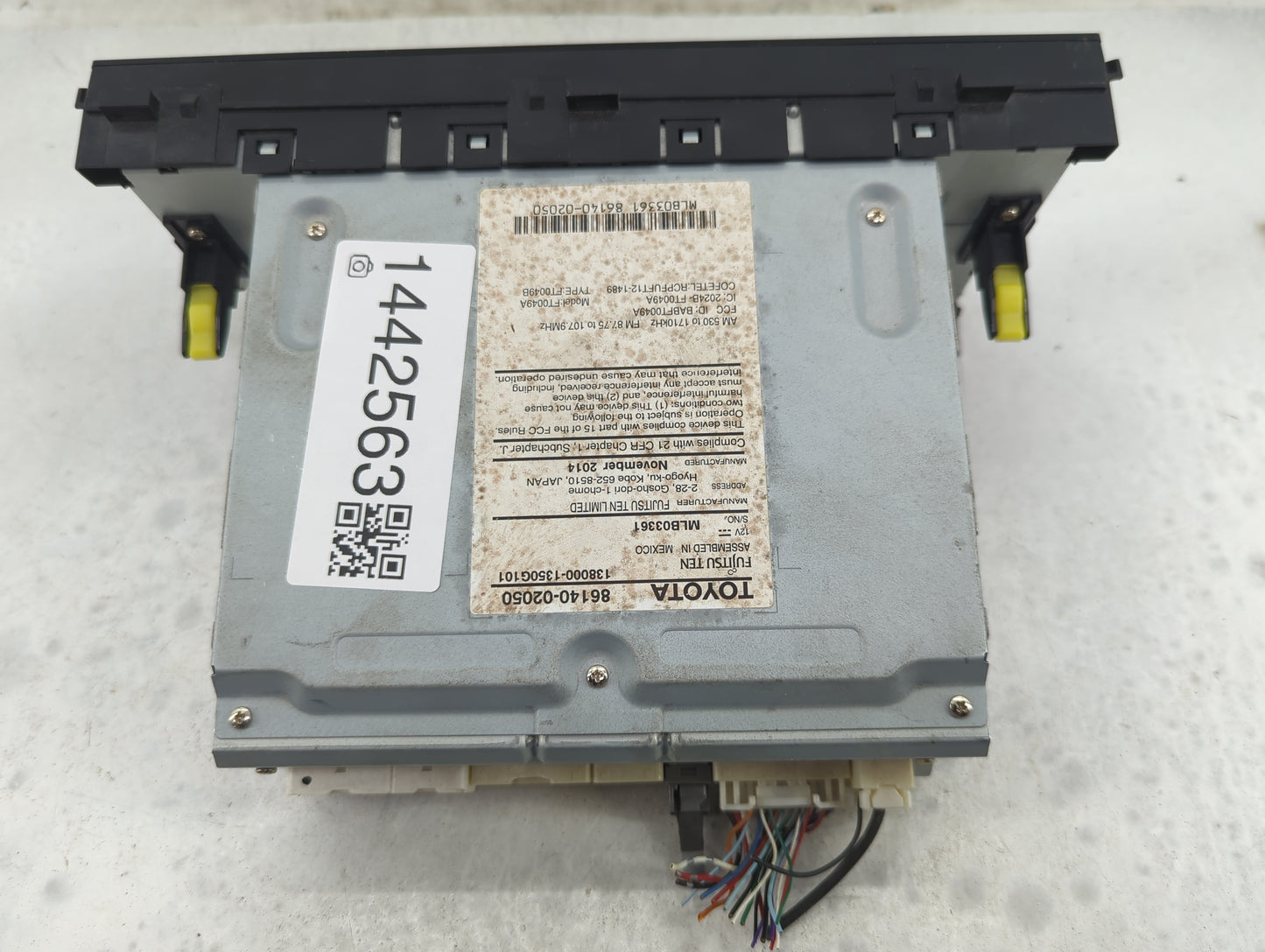 2014-2016 Toyota Corolla Radio AM FM Cd Player Receiver Replacement P/N:86140-02050 100149 Fits Fits 2014 2015 2016 OEM Used