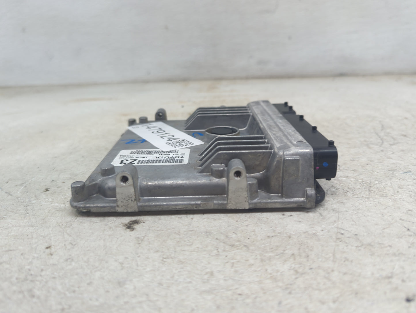 2015-2016 Toyota Corolla PCM Engine Control Computer ECU ECM PCU OEM P/N:89661-0Z630 28447011 Fits Fits 2015 2016 OEM Used A