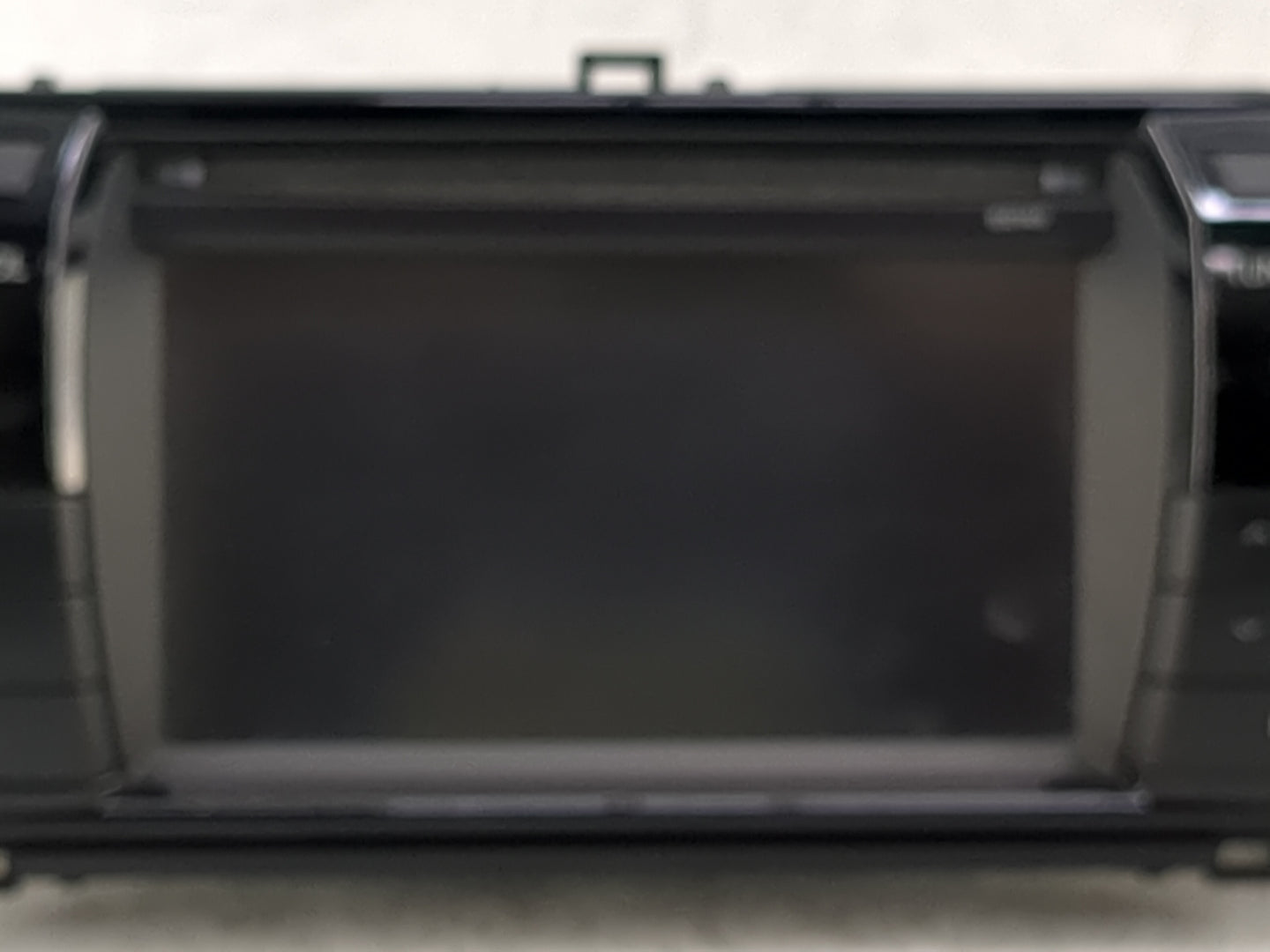 2014-2016 Toyota Corolla Radio AM FM Cd Player Receiver Replacement P/N:86140-02050 138000-1350F101 Fits Fits 2014 2015 2016