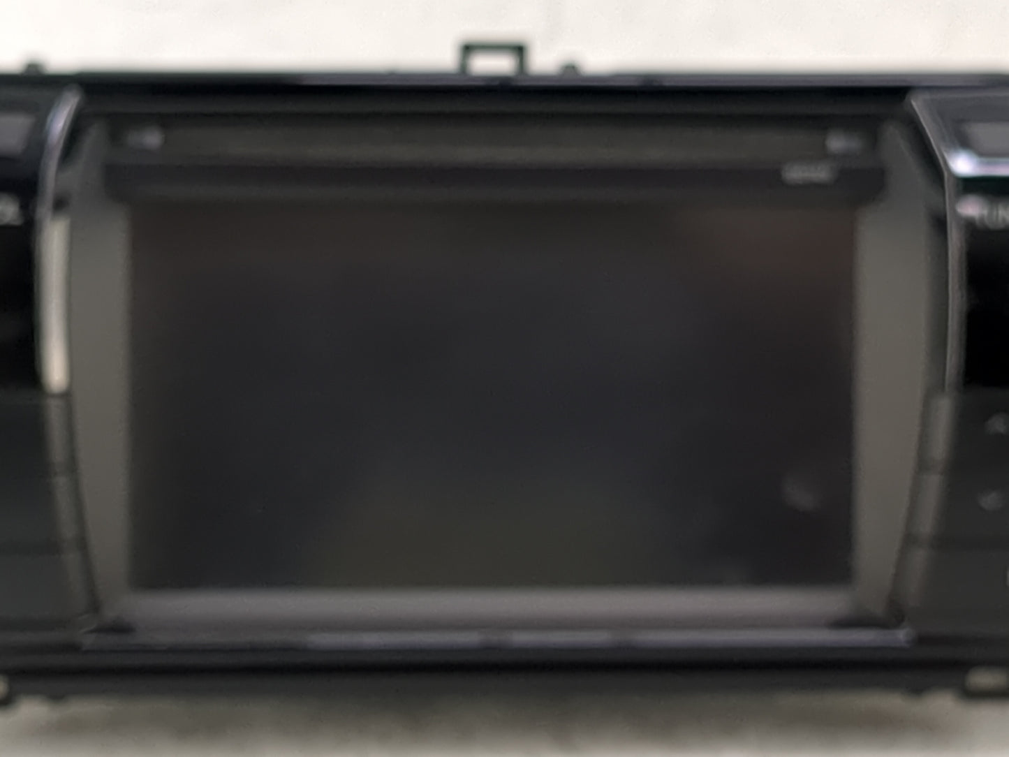 2014-2016 Toyota Corolla Radio AM FM Cd Player Receiver Replacement P/N:86140-02050 138000-1350F101 Fits Fits 2014 2015 2016