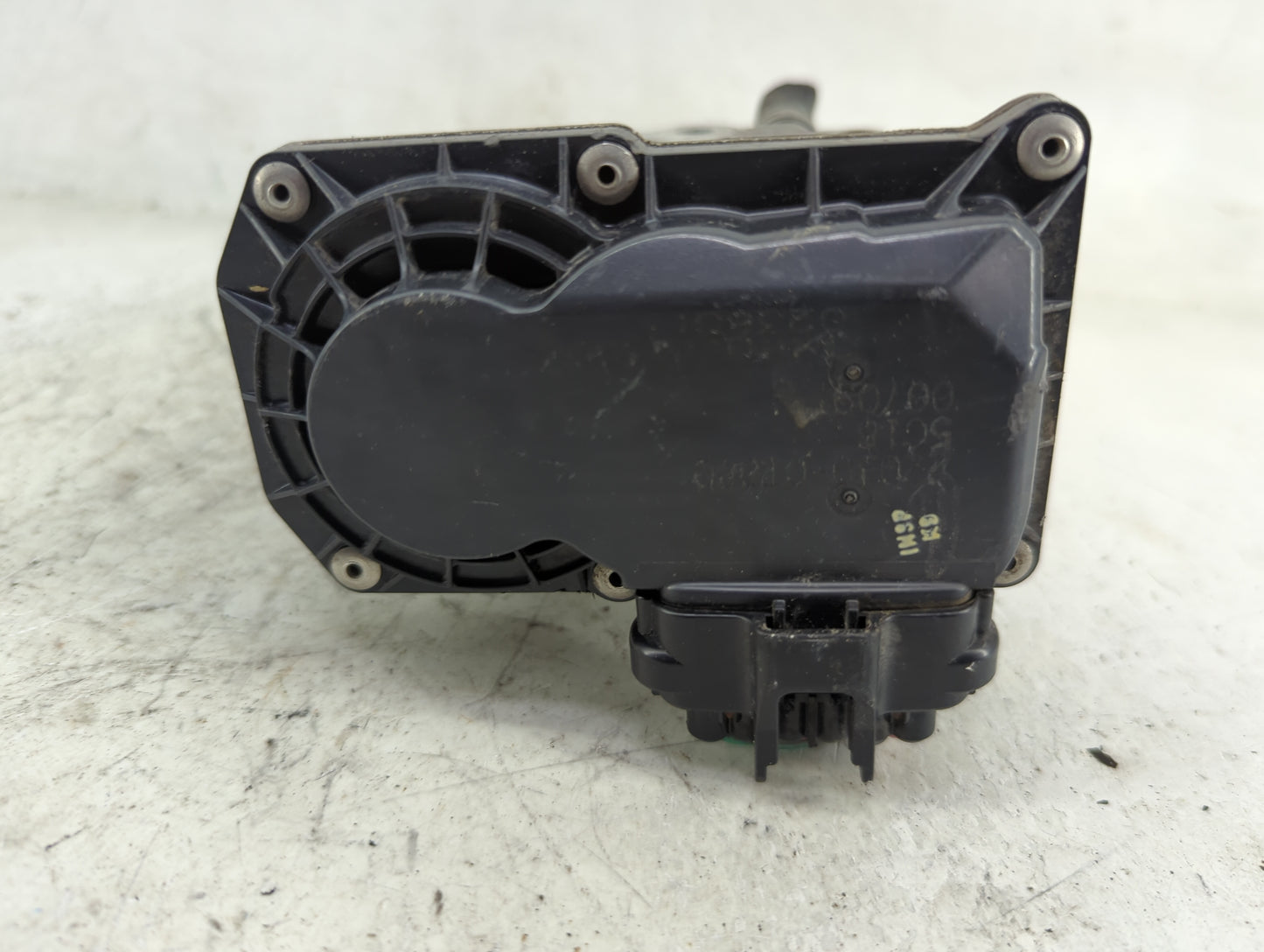 2011-2019 Toyota Corolla Throttle Body P/N:22030-0T080 Fits Fits 2011 2012 2013 2014 2015 2016 2017 2018 2019 OEM Used Auto 