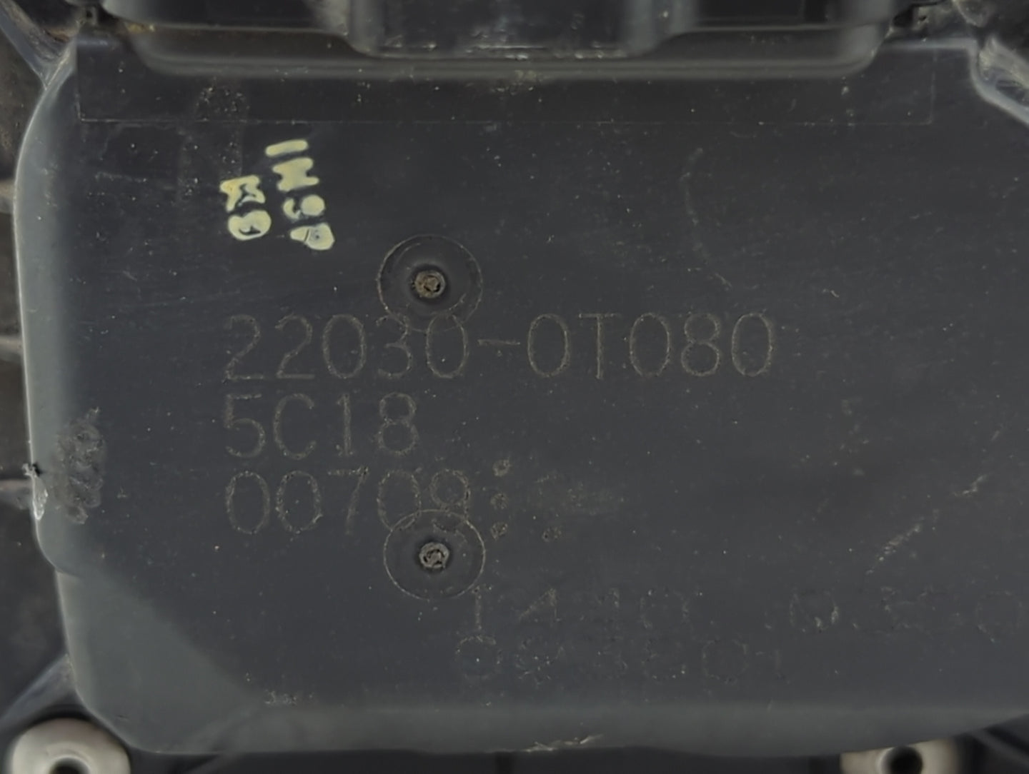 2011-2019 Toyota Corolla Throttle Body P/N:22030-0T080 Fits Fits 2011 2012 2013 2014 2015 2016 2017 2018 2019 OEM Used Auto 