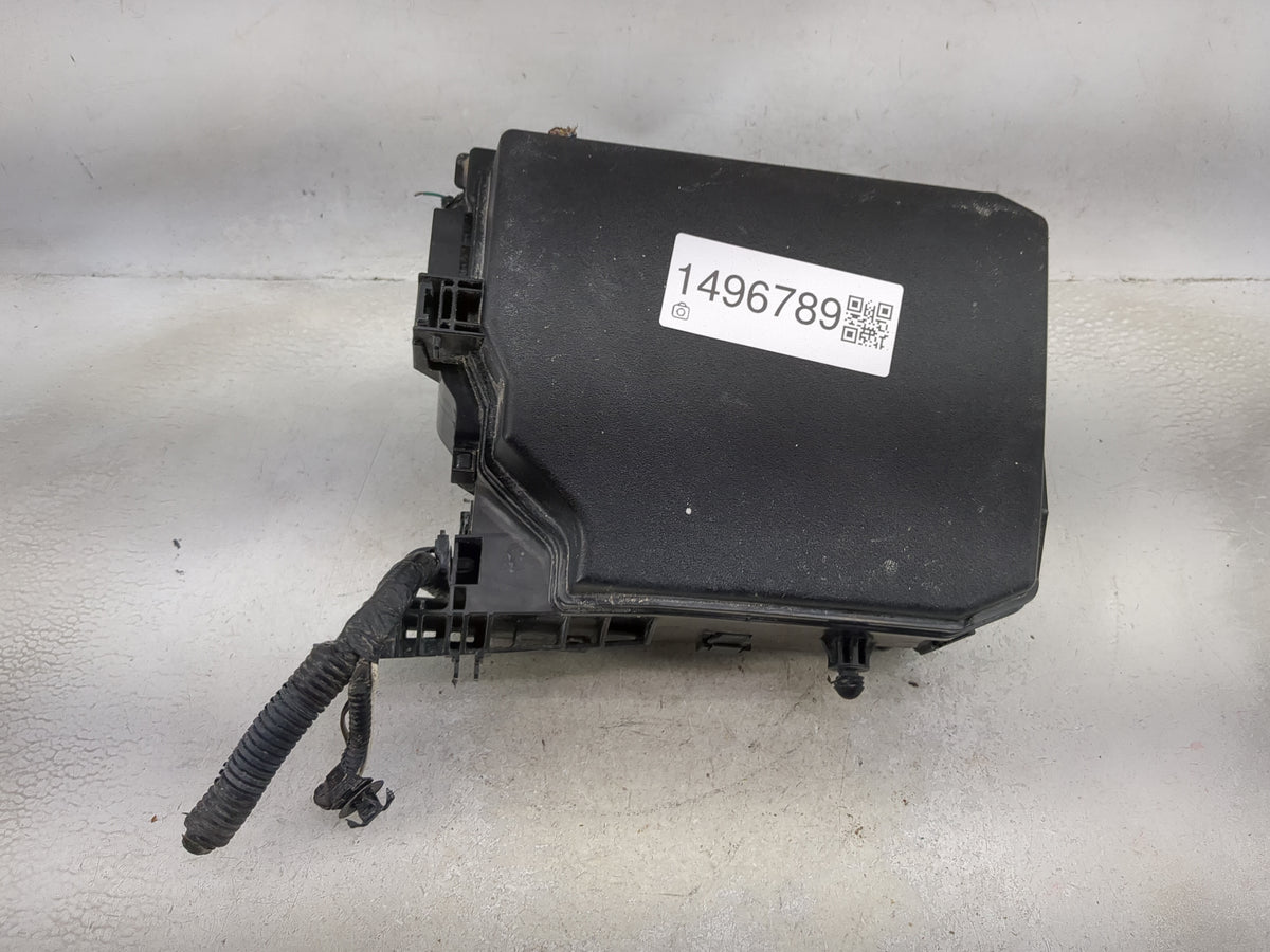 2014-2019 Toyota Corolla Fusebox Fuse Box Panel Relay Module P/N:82662-0266 Fits Fits 2014 2015 2016 2017 2018 2019 OEM Used