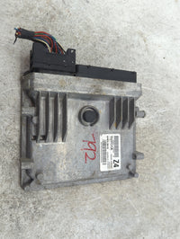 2015 Toyota Corolla PCM Engine Control Computer ECU ECM PCU OEM P/N:89661-0Z640 28447012, 867012R042530096 Fits OEM Used Aut