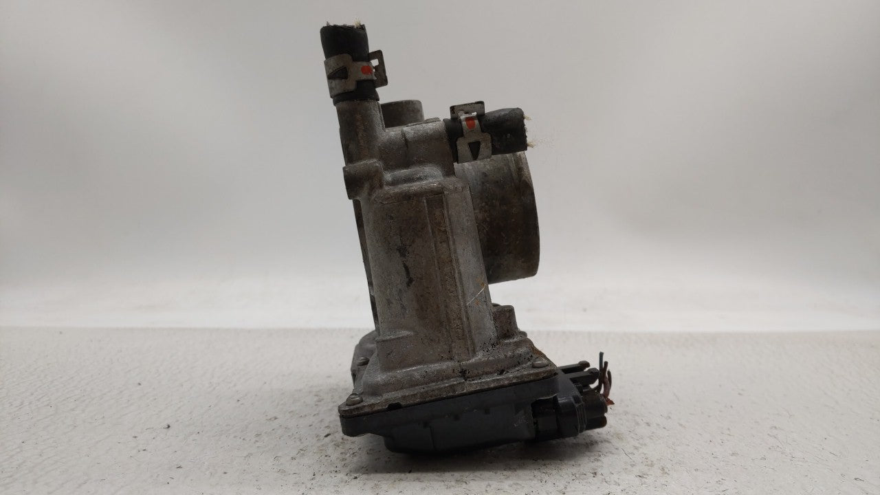 2011-2018 Toyota Corolla Throttle Body P/N:22030-0T080 Fits Fits 2011 2012 2013 2014 2015 2016 2017 2018 OEM Used Auto Parts