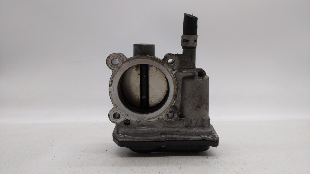 2011-2018 Toyota Corolla Throttle Body P/N:22030-0T080 Fits Fits 2011 2012 2013 2014 2015 2016 2017 2018 OEM Used Auto Parts