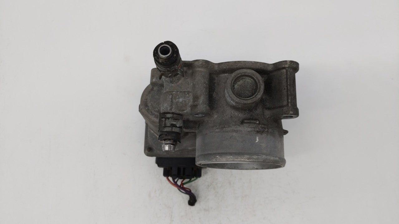 2011-2019 Toyota Corolla Throttle Body P/N:22030-0T080 Fits Fits 2011 2012 2013 2014 2015 2016 2017 2018 2019 OEM Used Auto 