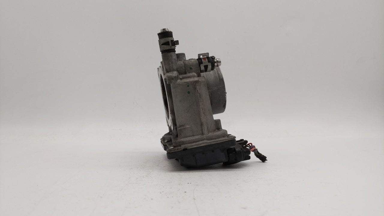 2011-2019 Toyota Corolla Throttle Body P/N:22030-0T080 Fits Fits 2011 2012 2013 2014 2015 2016 2017 2018 2019 OEM Used Auto 