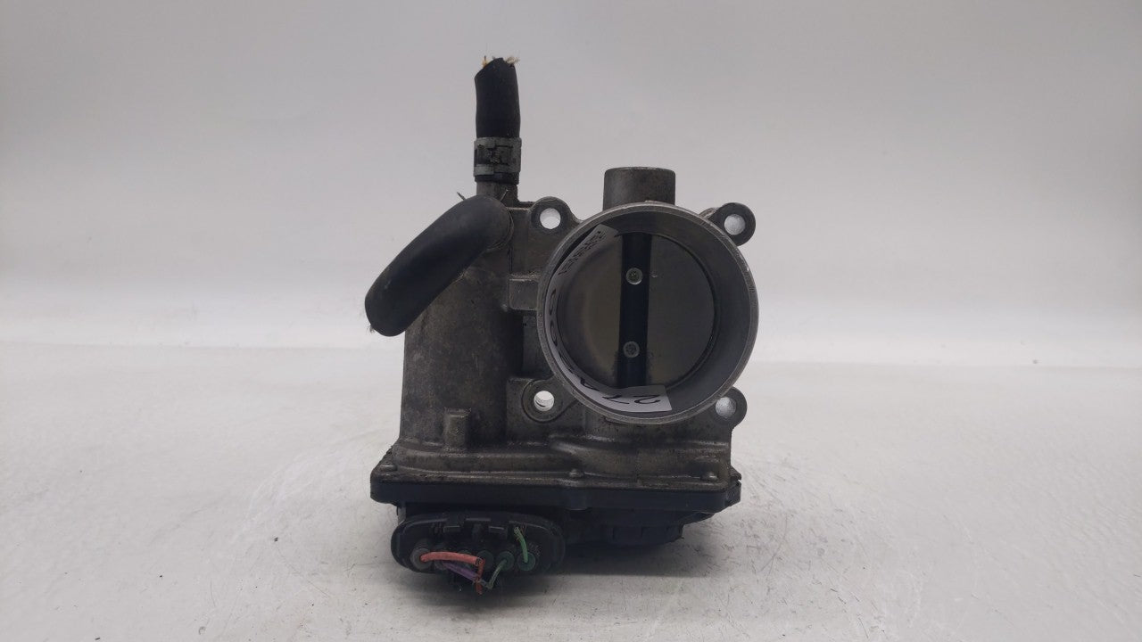 2011-2018 Toyota Corolla Throttle Body P/N:22030-0T080 Fits Fits 2011 2012 2013 2014 2015 2016 2017 2018 OEM Used Auto Parts