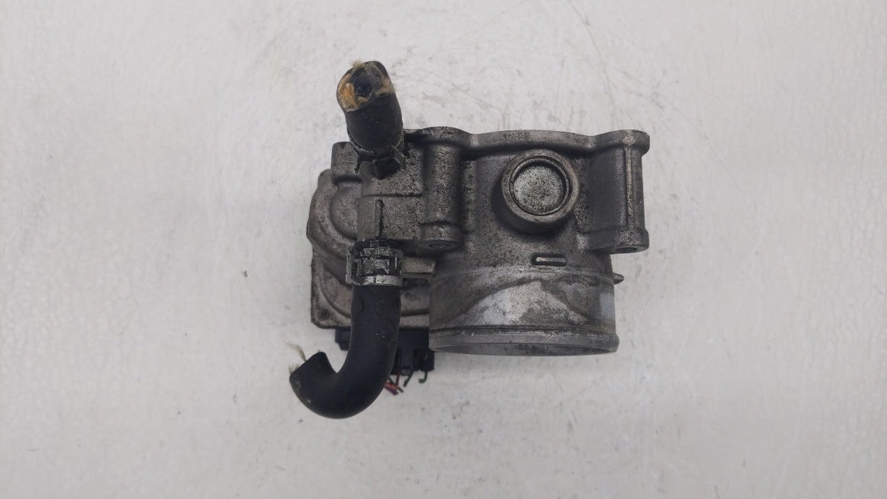 2011-2018 Toyota Corolla Throttle Body P/N:22030-0T080 Fits Fits 2011 2012 2013 2014 2015 2016 2017 2018 OEM Used Auto Parts