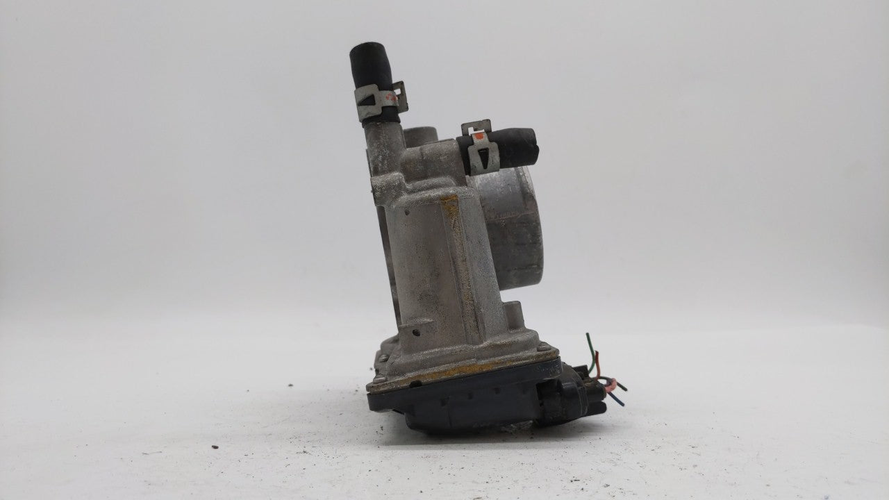 2011-2018 Toyota Corolla Throttle Body P/N:22030-0T080 Fits Fits 2011 2012 2013 2014 2015 2016 2017 2018 OEM Used Auto Parts