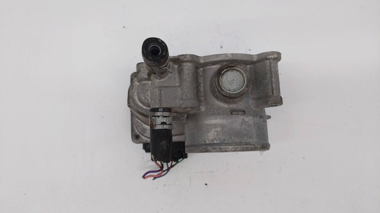 2011-2018 Toyota Corolla Throttle Body P/N:22030-0T080 Fits Fits 2011 2012 2013 2014 2015 2016 2017 2018 OEM Used Auto Parts
