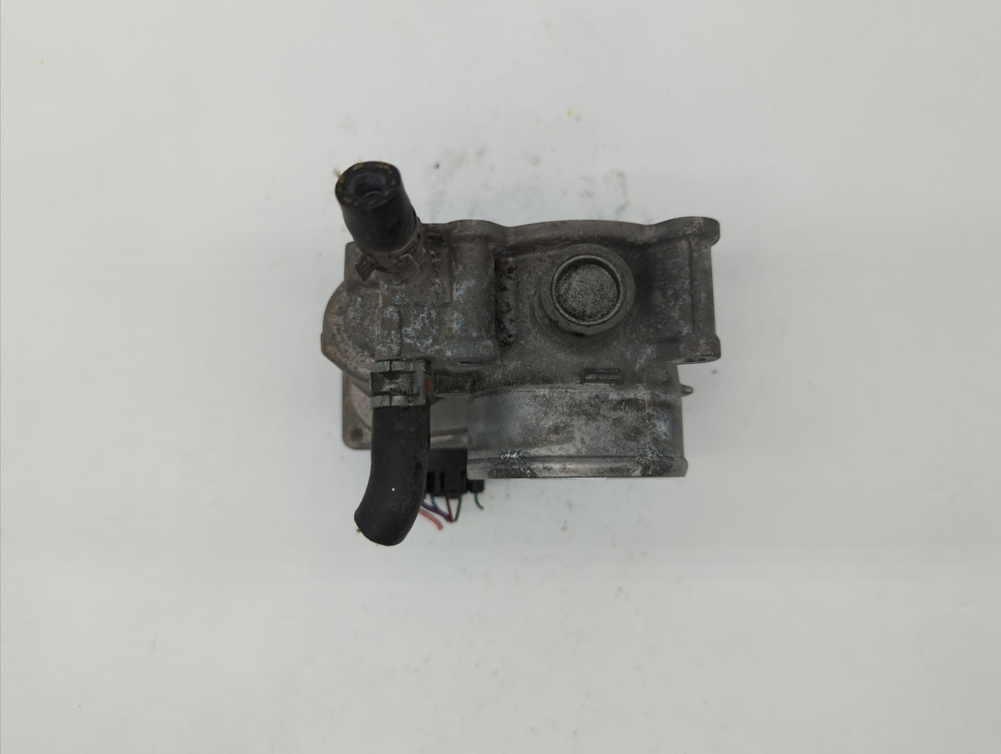 2011-2018 Toyota Corolla Throttle Body P/N:22030-0T080 Fits Fits 2011 2012 2013 2014 2015 2016 2017 2018 OEM Used Auto Parts