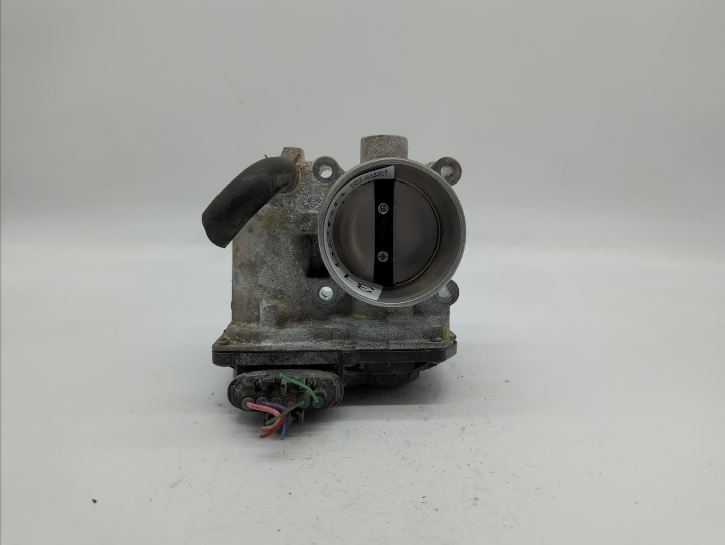 2011-2018 Toyota Corolla Throttle Body P/N:22030-0T080 Fits Fits 2011 2012 2013 2014 2015 2016 2017 2018 OEM Used Auto Parts
