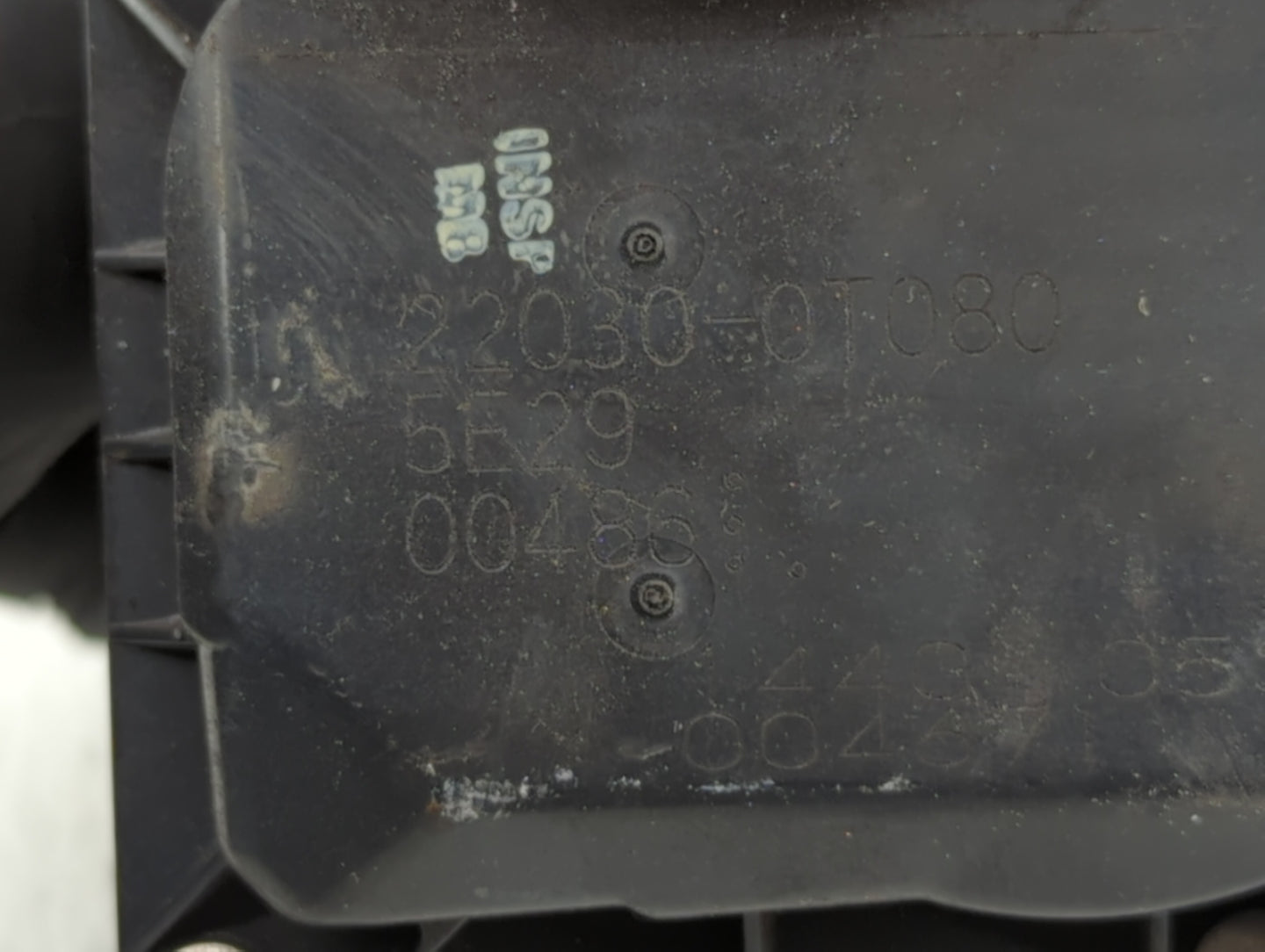 2011-2018 Toyota Corolla Throttle Body P/N:22030-0T080 Fits Fits 2011 2012 2013 2014 2015 2016 2017 2018 OEM Used Auto Parts