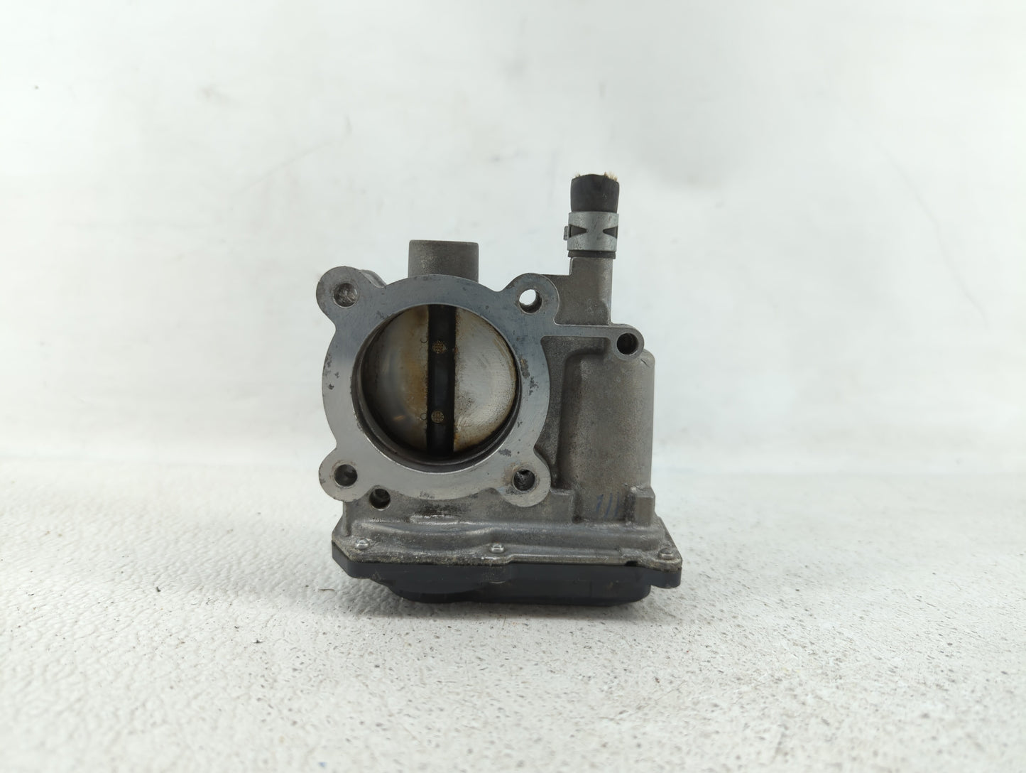 2011-2018 Toyota Corolla Throttle Body P/N:22030-0T080 Fits Fits 2011 2012 2013 2014 2015 2016 2017 2018 OEM Used Auto Parts
