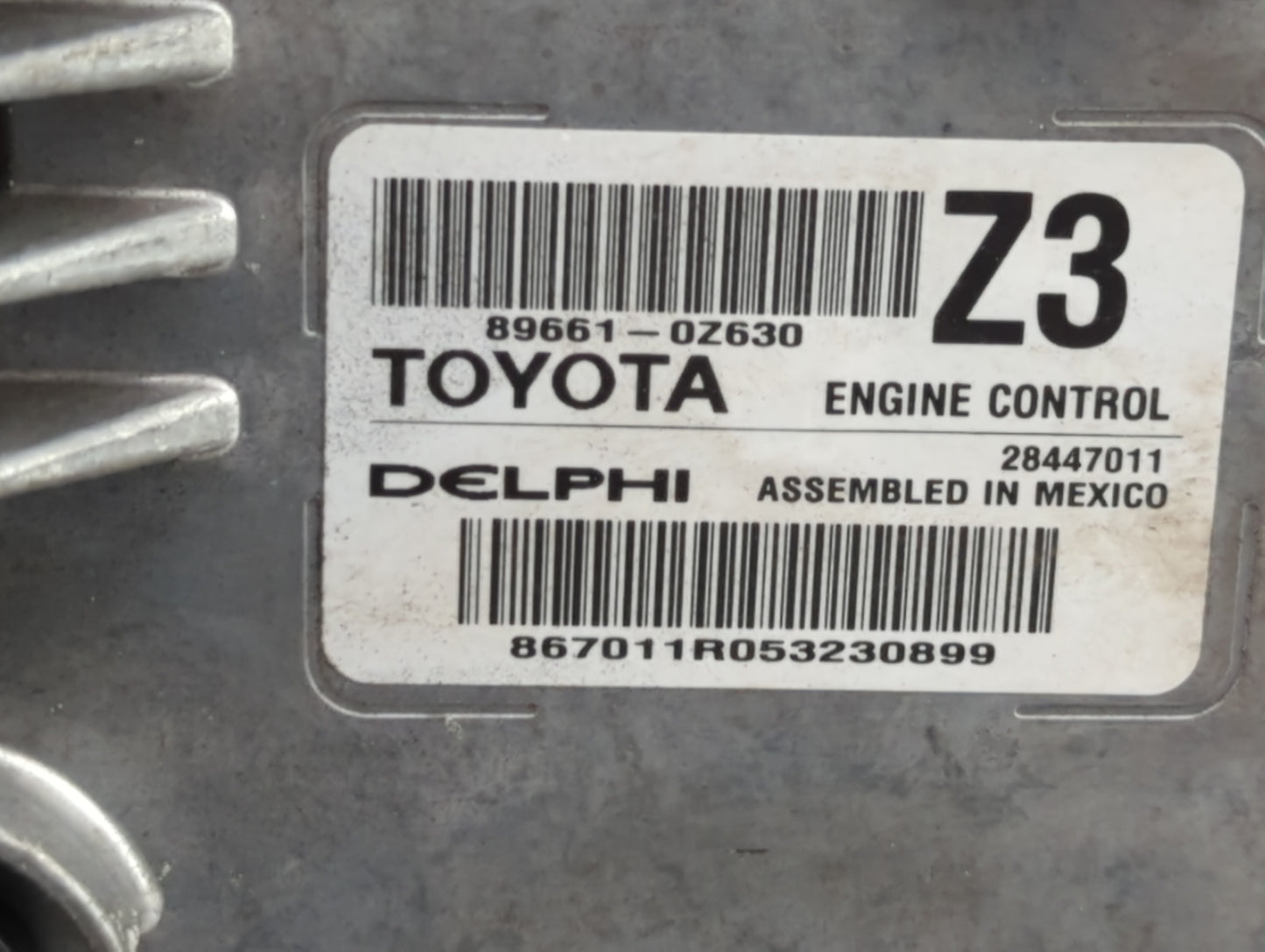 2015 Toyota Corolla PCM Engine Control Computer ECU ECM PCU OEM P/N:89661-0Z640 89661-0Z630 Fits OEM Used Auto Parts - Oemus