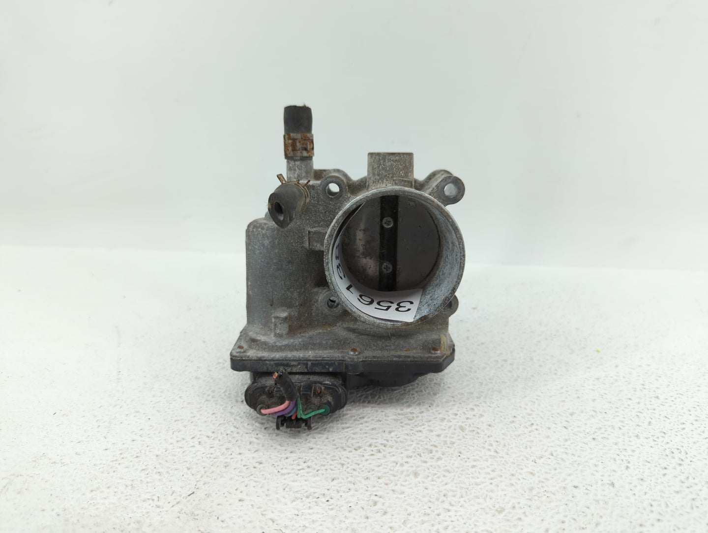 2011-2018 Toyota Corolla Throttle Body P/N:22030-0T080 Fits Fits 2011 2012 2013 2014 2015 2016 2017 2018 OEM Used Auto Parts