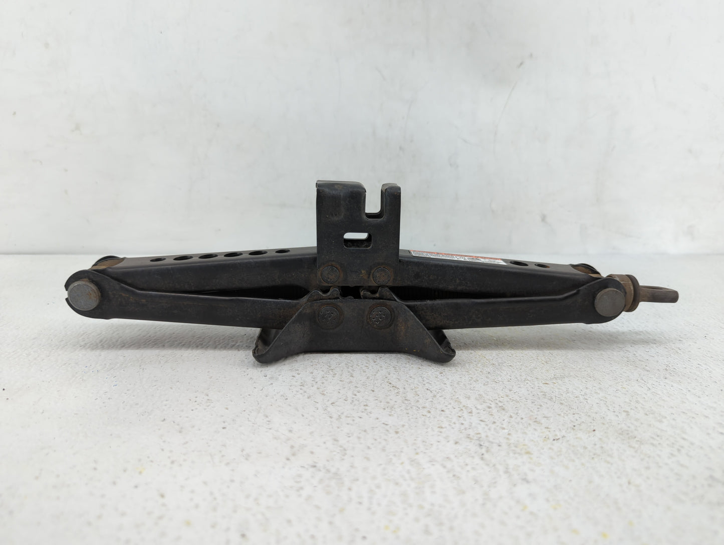 2015 Toyota Corolla Spare Scissor Car Jack 367839 - Oemusedautoparts1.com