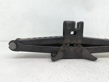 2015 Toyota Corolla Spare Scissor Car Jack
