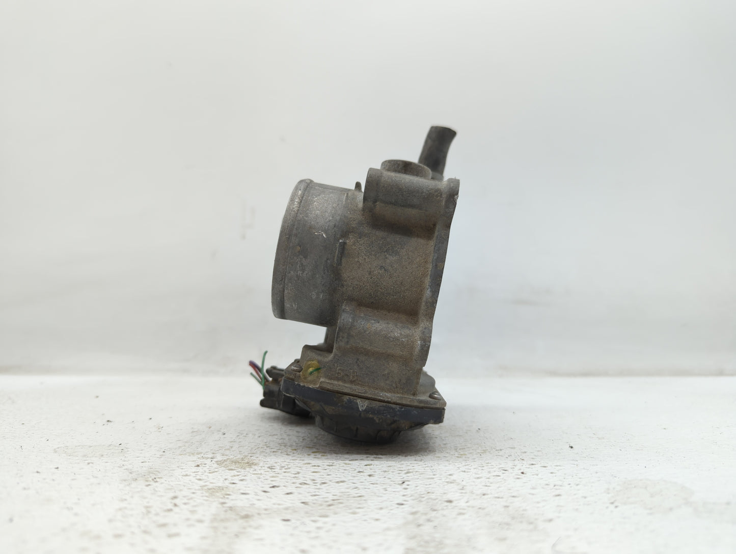 2011-2018 Toyota Corolla Throttle Body P/N:22030-0T080 Fits Fits 2011 2012 2013 2014 2015 2016 2017 2018 OEM Used Auto Parts