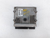 2015 Toyota Corolla PCM Engine Control Computer ECU ECM PCU OEM P/N:89661-0Z640 89661-0Z630 Fits OEM Used Auto Parts - Oemus