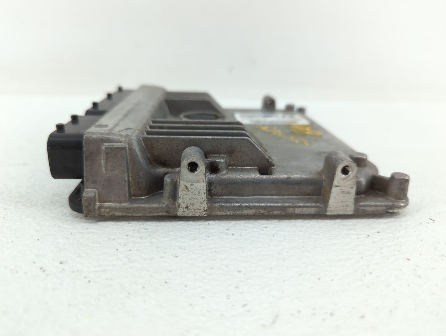 2015 Toyota Corolla PCM Engine Control Computer ECU ECM PCU OEM P/N:89661-0Z640 89661-0Z630 Fits OEM Used Auto Parts - Oemus