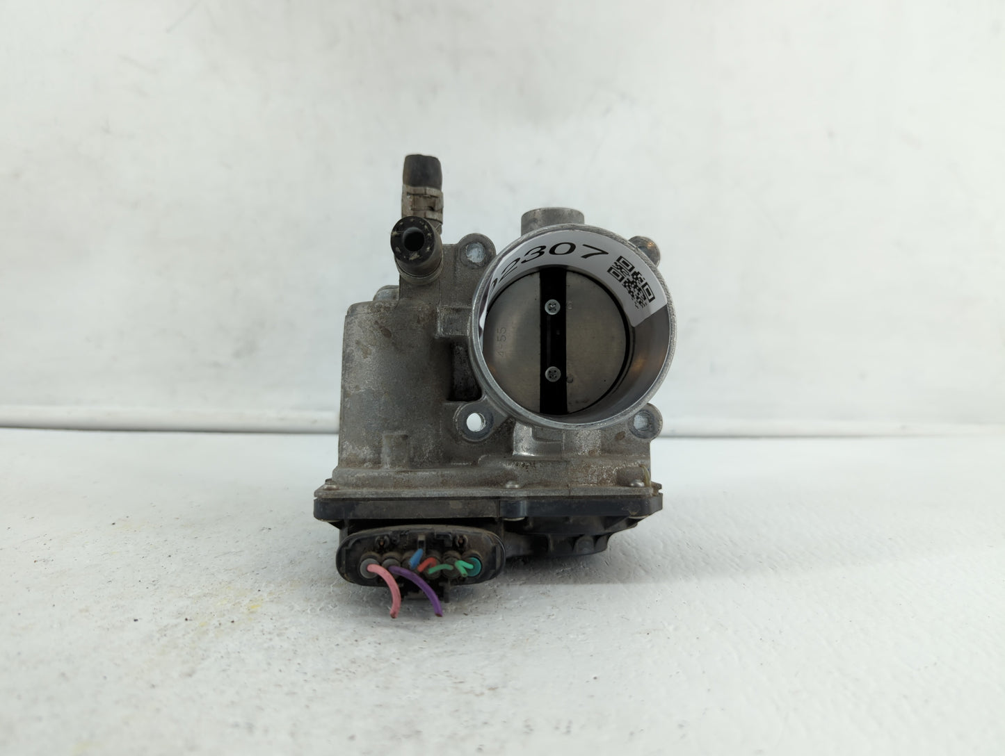 2011-2018 Toyota Corolla Throttle Body P/N:22030-0T080 Fits Fits 2011 2012 2013 2014 2015 2016 2017 2018 OEM Used Auto Parts
