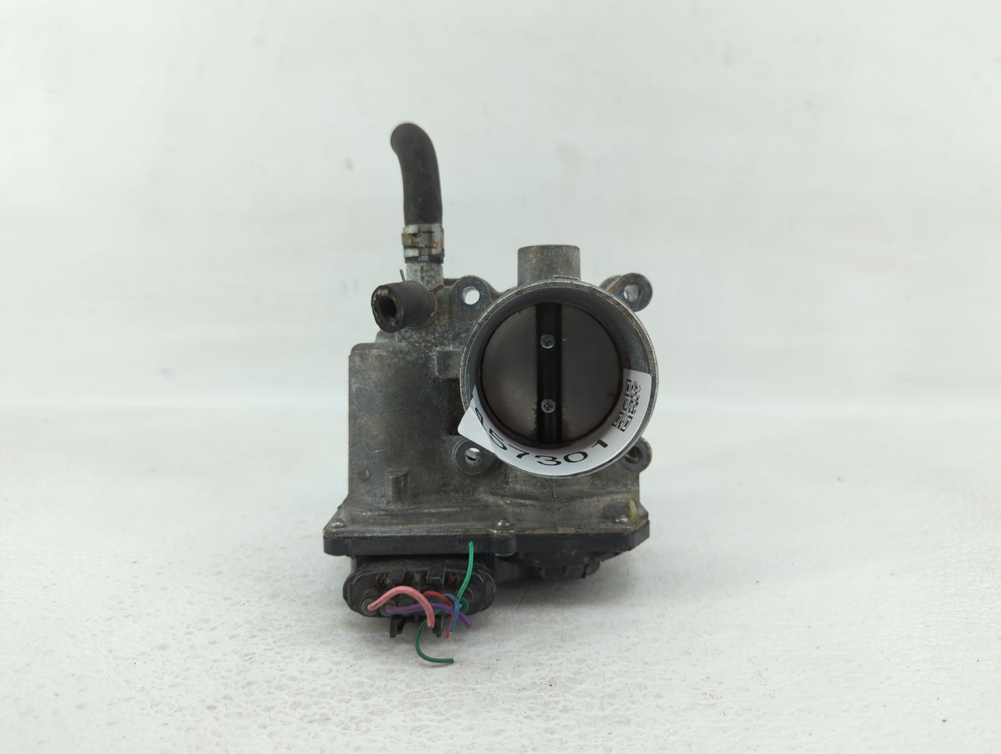 2011-2019 Toyota Corolla Throttle Body P/N:22030-0T080 Fits Fits 2011 2012 2013 2014 2015 2016 2017 2018 2019 OEM Used Auto 