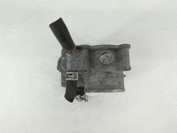 2011-2019 Toyota Corolla Throttle Body P/N:22030-0T080 Fits Fits 2011 2012 2013 2014 2015 2016 2017 2018 2019 OEM Used Auto Parts