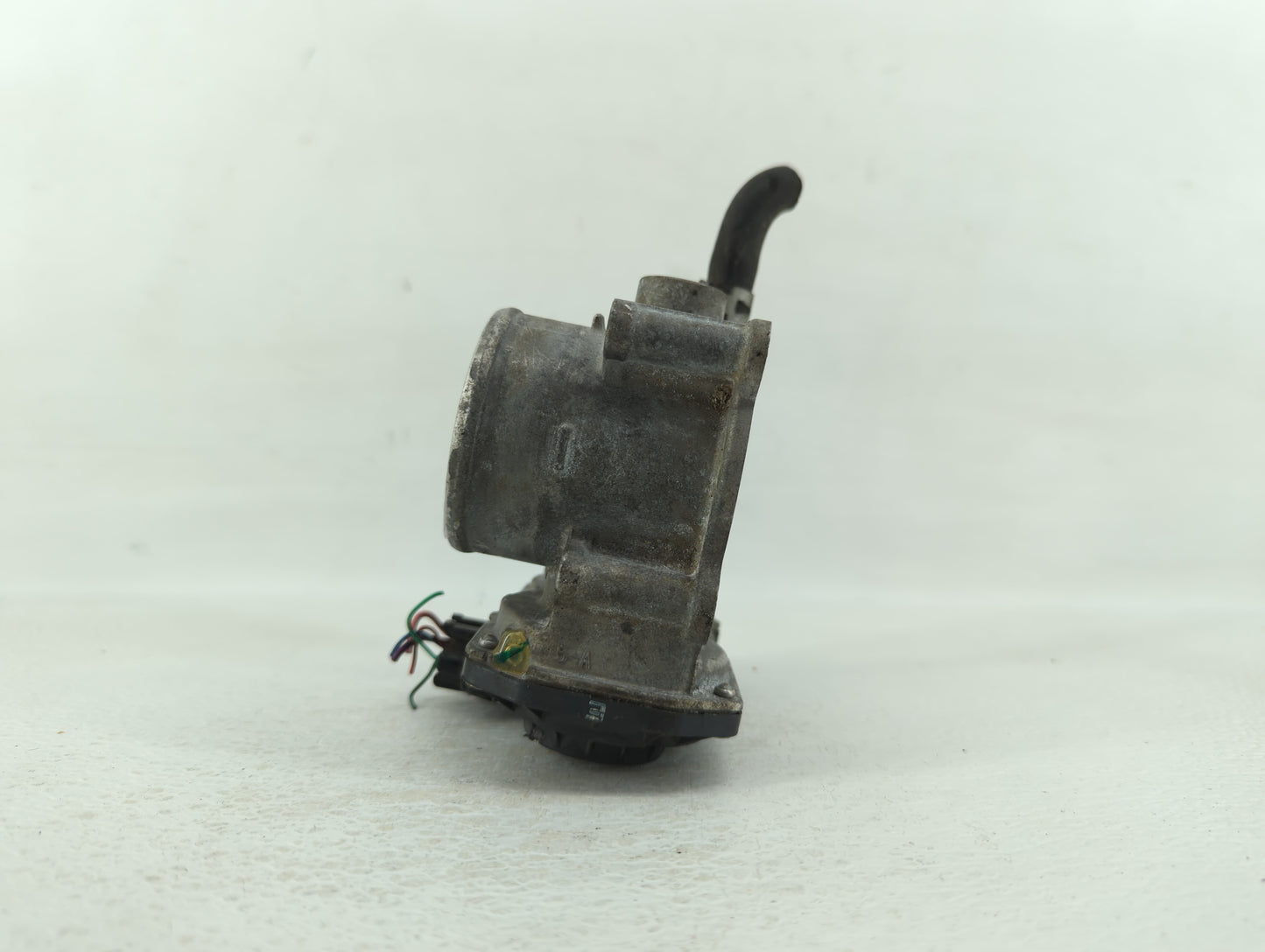 2011-2019 Toyota Corolla Throttle Body P/N:22030-0T080 Fits Fits 2011 2012 2013 2014 2015 2016 2017 2018 2019 OEM Used Auto 