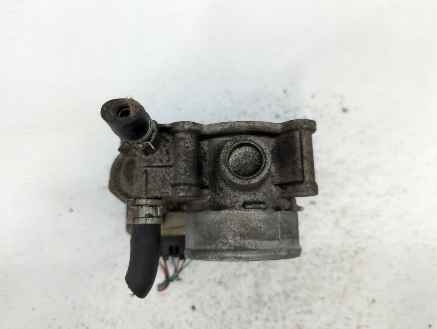 2011-2019 Toyota Corolla Throttle Body P/N:22030-0T080 Fits Fits 2011 2012 2013 2014 2015 2016 2017 2018 2019 OEM Used Auto 