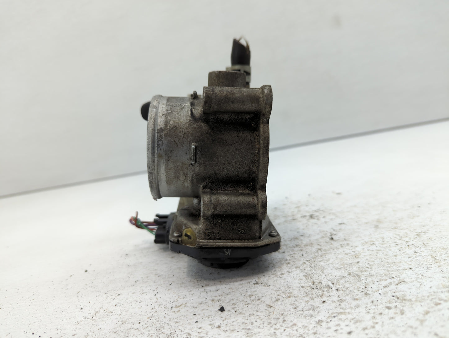 2011-2019 Toyota Corolla Throttle Body P/N:22030-0T080 Fits Fits 2011 2012 2013 2014 2015 2016 2017 2018 2019 OEM Used Auto 