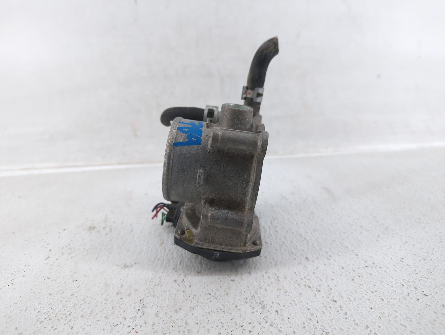 2011-2019 Toyota Corolla Throttle Body P/N:22030-0T080 Fits Fits 2011 2012 2013 2014 2015 2016 2017 2018 2019 OEM Used Auto 