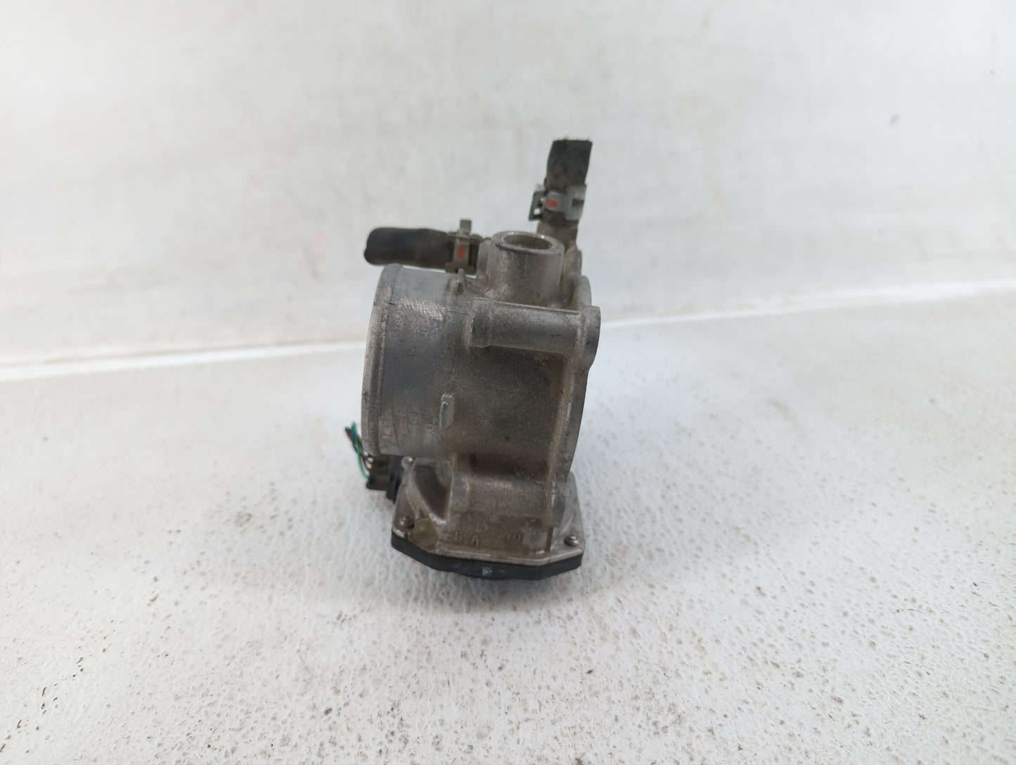 2011-2019 Toyota Corolla Throttle Body P/N:22030-0T080 Fits Fits 2011 2012 2013 2014 2015 2016 2017 2018 2019 OEM Used Auto 